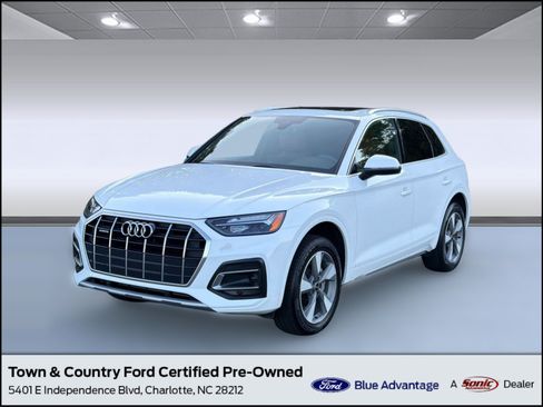 Used 2023 Audi Q5 2.0T Premium w/ Convenience Package AWD/4WD image 1
