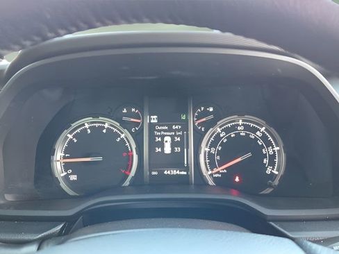 Used 2023 Toyota 4Runner TRD Off-Road Premium w/ Off Road Premium Plus Package image 25