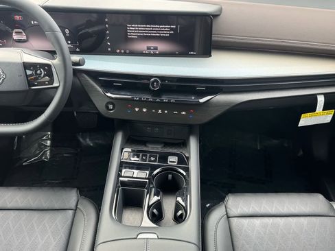 New 2026 Nissan Murano Platinum image 14