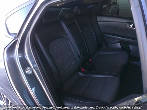 Used 2022 Kia Forte GT-Line w/ GT-Line Premium Package image 21