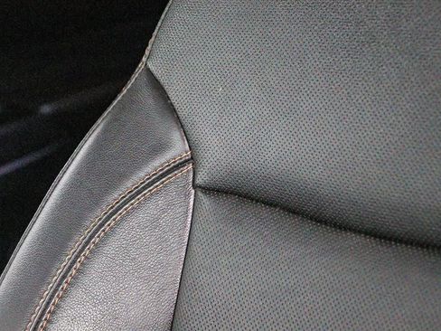 Used 2019 Chevrolet Traverse Premier w/ Redline Edition FWD image 28