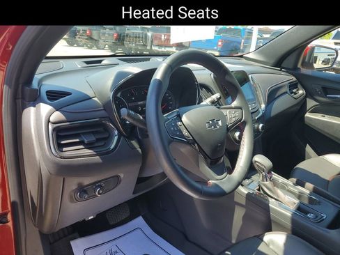 Used 2023 Chevrolet Equinox RS w/ RS Leather Package AWD/4WD image 8