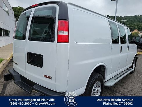 Used 2023 GMC Savana 2500 w/ Driver Convenience Package image 18