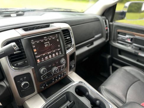 Used 2017 RAM 2500 Laramie AWD/4WD image 19