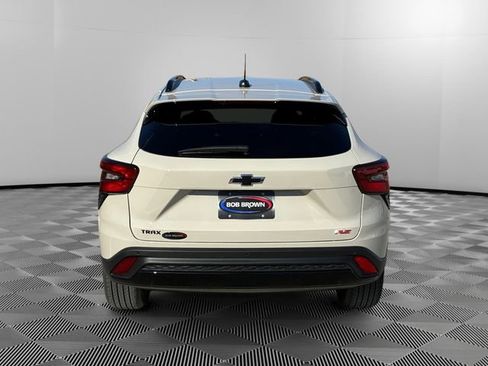 New 2026 Chevrolet Trax RS w/ Driver Confidence Package image 4