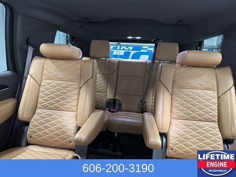 Used 2024 Cadillac Escalade Sport image 37