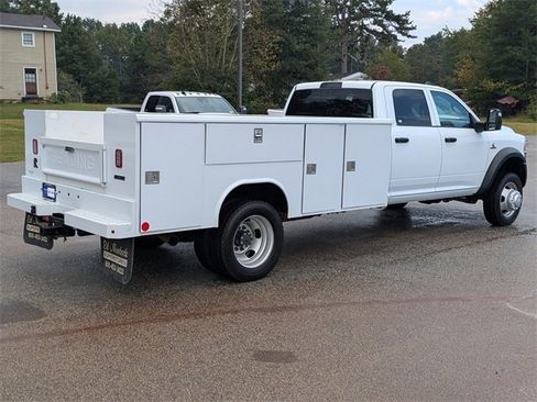 Used 2023 RAM 4500 Tradesman image 4