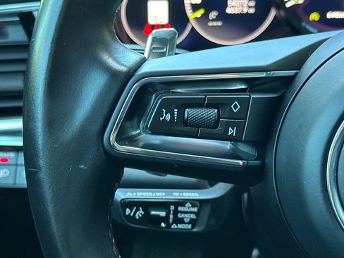 Certified 2022 Porsche Panamera 4S AWD/4WD image 29