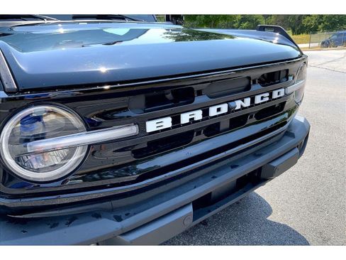 Used 2024 Ford Bronco Outer Banks AWD/4WD image 29