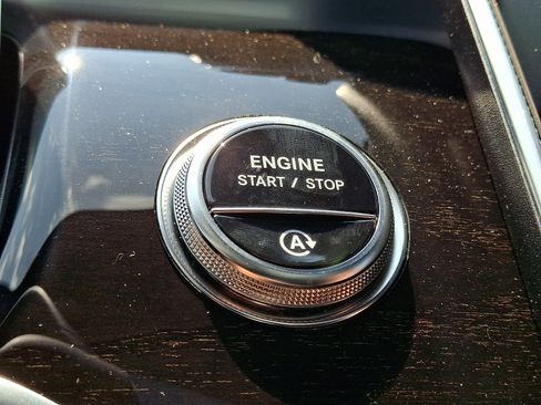 Certified 2026 Mercedes-Benz GLC 300 4MATIC image 23