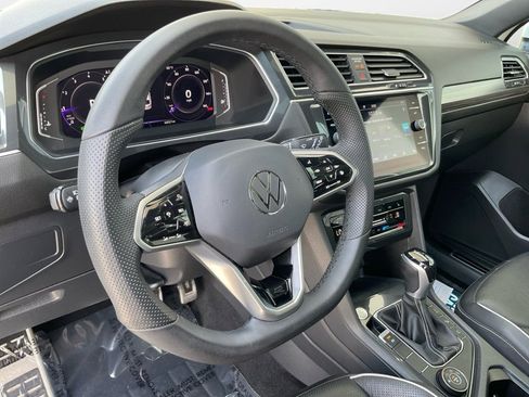 Used 2022 Volkswagen Tiguan SEL R-Line AWD/4WD image 13