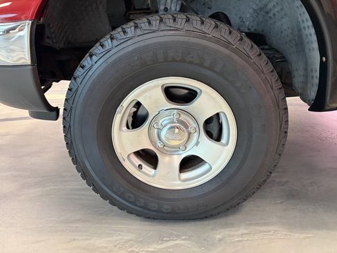 Used 2002 Ford F150 XLT image 15