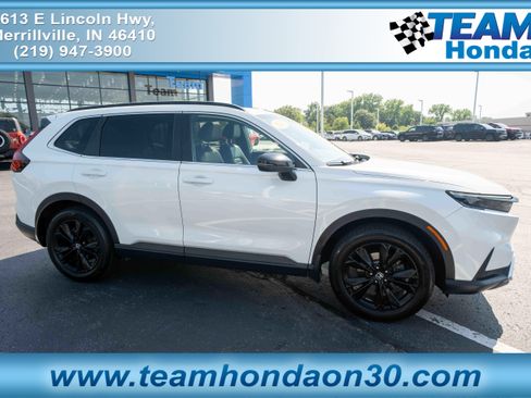 Used 2023 Honda CR-V Sport Touring image 1