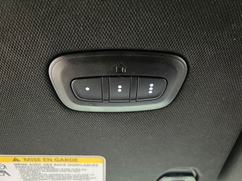 Used 2024 Jeep Wagoneer L Series II RWD image 69