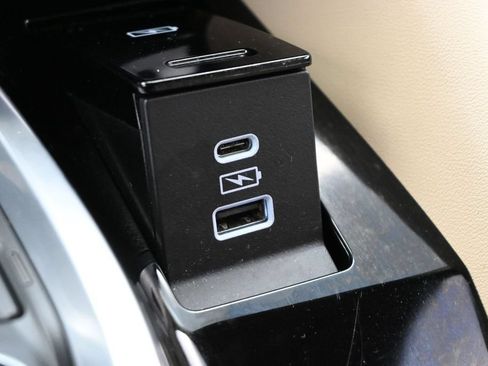 Used 2024 Acura MDX FWD w/ Technology Package image 16