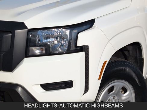 Certified 2022 Nissan Frontier S image 10
