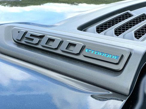 New 2026 RAM 1500 Express image 15