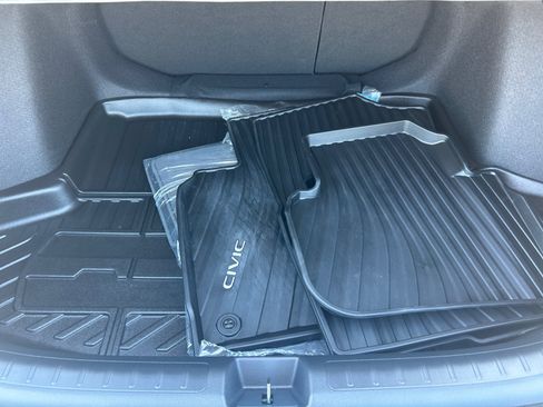 Used 2025 Honda Civic Sport image 30