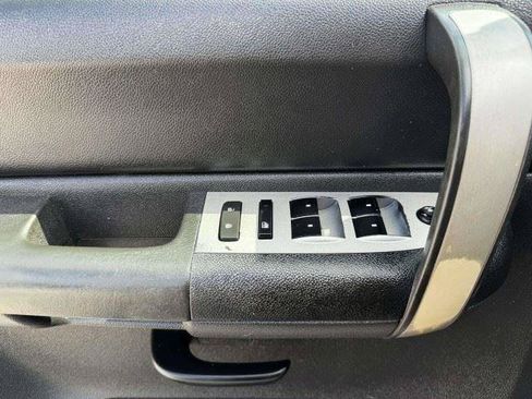 Used 2009 Chevrolet Silverado 1500 LS RWD image 19