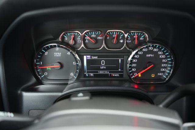 Used 2018 Chevrolet Silverado 1500 LT w/ All Star Edition AWD/4WD image 25