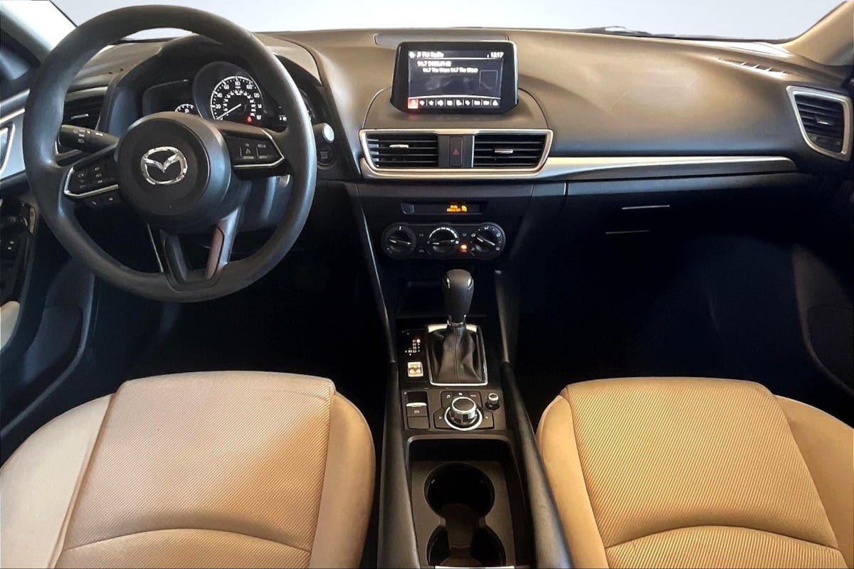 Used 2017 MAZDA MAZDA3 Sport FWD image 16