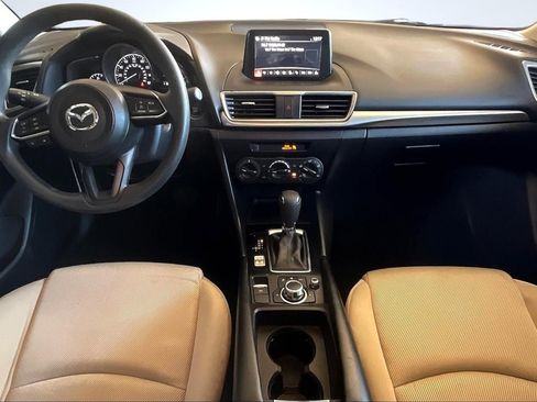 Used 2017 MAZDA MAZDA3 Sport image 16
