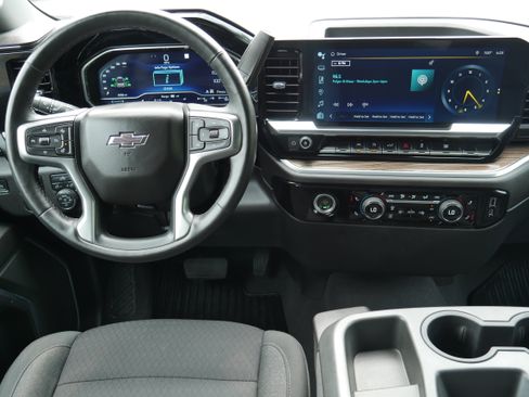 Certified 2023 Chevrolet Silverado 1500 RST AWD/4WD image 17