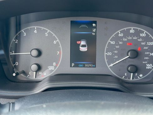 Used 2025 Toyota Corolla LE FWD image 26