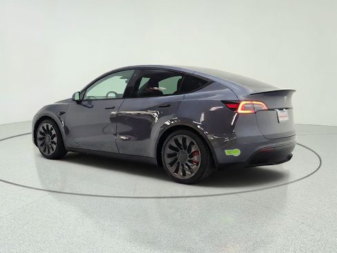 Used 2023 Tesla Model Y Performance AWD/4WD image 7