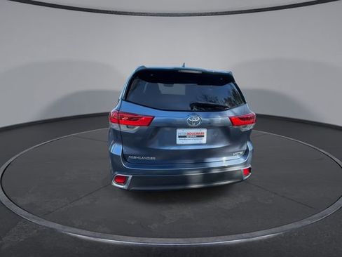 Used 2019 Toyota Highlander Limited Platinum image 14