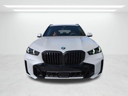 New 2026 BMW X5 xDrive40i w/ M Sport Package AWD/4WD image 9