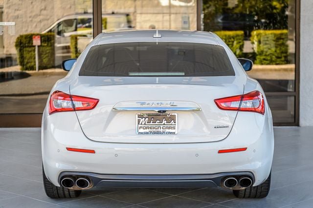 Used 2018 Maserati Ghibli RWD image 8