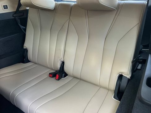 Used 2024 Acura MDX w/ Advance Package AWD/4WD image 15