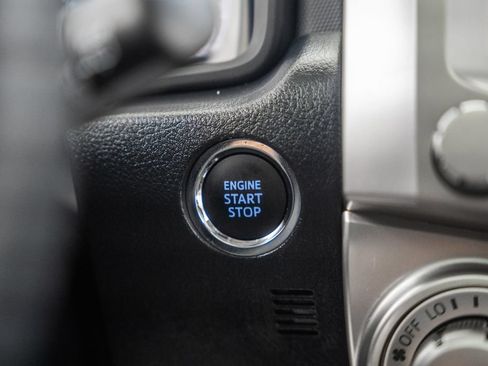 Used 2023 Toyota 4Runner SR5 Premium w/ Moonroof Package RWD image 28