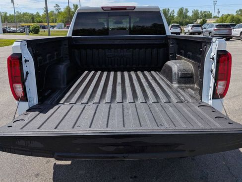 New 2026 GMC Sierra 1500 Elevation w/ Elevation Premium Package AWD/4WD image 10