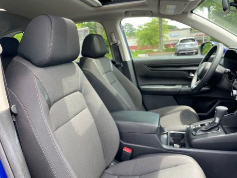 Certified 2025 Honda CR-V EX image 31