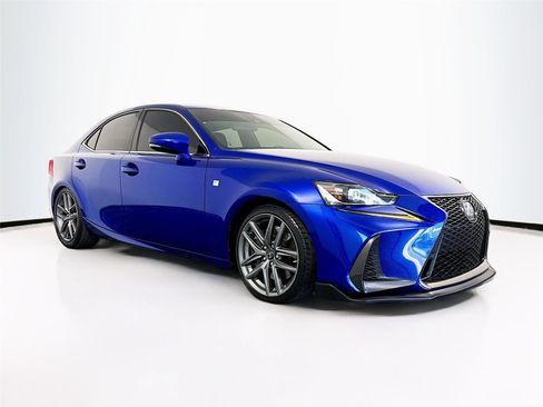 Used 2018 Lexus IS 300 F Sport w/ F Sport Package RWD image 32