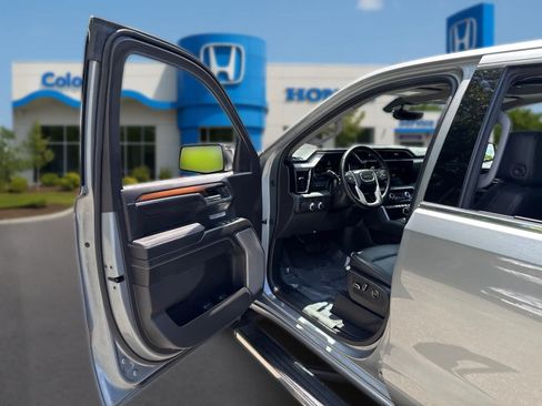 Used 2024 GMC Sierra 1500 Denali w/ Denali Reserve Package AWD/4WD image 12
