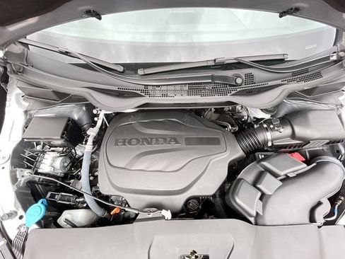 Certified 2025 Honda Odyssey EX-L image 24