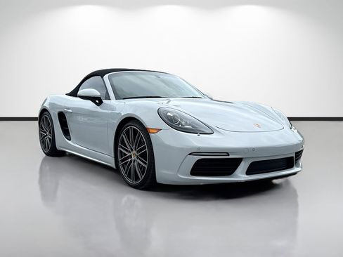 Used 2024 Porsche 718 Boxster S RWD image 1