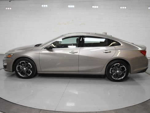 Used 2023 Chevrolet Malibu LT FWD image 10