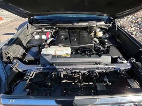 Used 2024 Toyota Tundra Platinum image 32