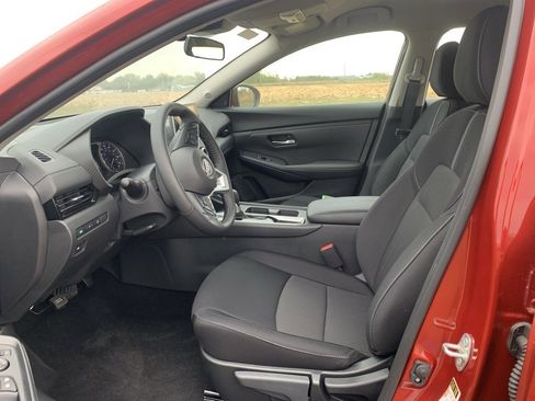 New 2025 Nissan Sentra SV w/ All-Weather Package image 9