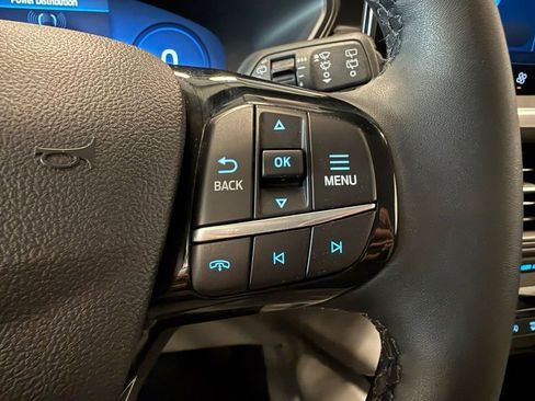Used 2023 Ford Escape Active w/ Tech Pack #2 AWD/4WD image 25