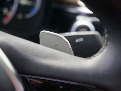 Used 2018 BMW 530i image 40