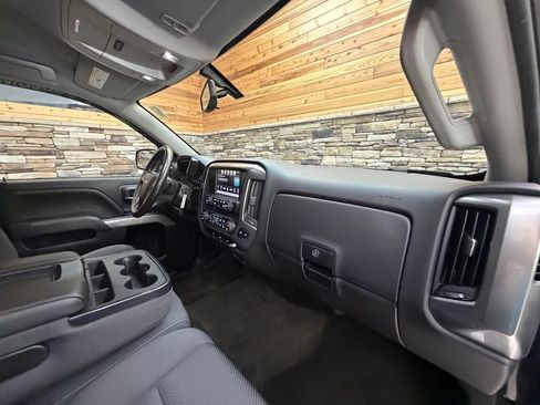 Used 2017 Chevrolet Silverado 1500 LT w/ All Star Edition AWD/4WD image 28