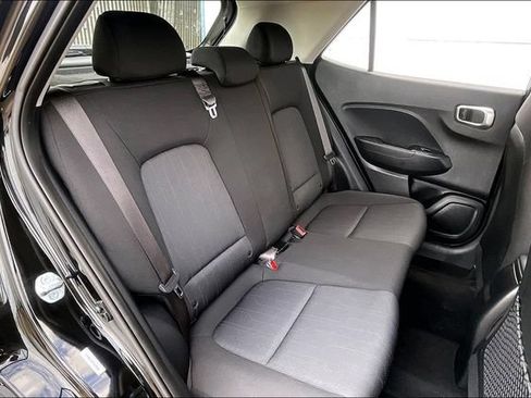 Certified 2026 Hyundai Venue SE FWD image 29