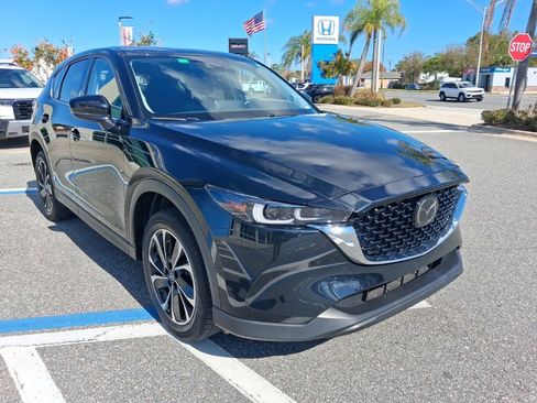 Used 2023 MAZDA CX-5 AWD 2.5 S w/ Premium Package image 3