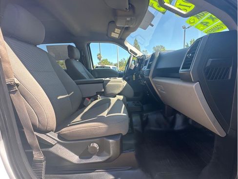 Used 2018 Ford F150 XLT w/ Trailer Tow Package AWD/4WD image 10