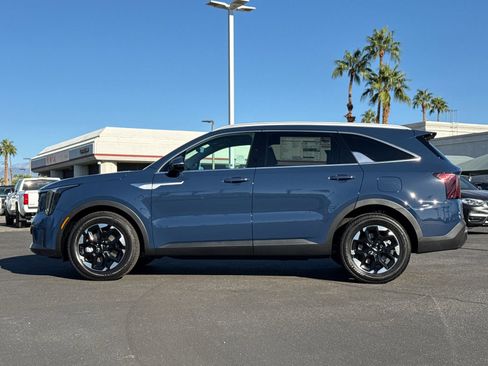 New 2026 Kia Sorento S w/ S Panoramic Sunroof Package image 6